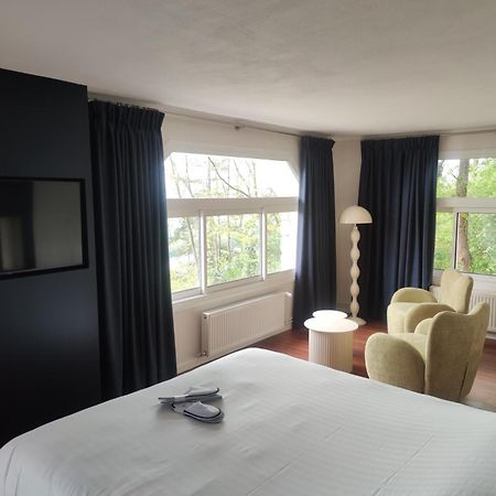 Domaine De La Corniche Hotel Rolleboise Ngoại thất bức ảnh